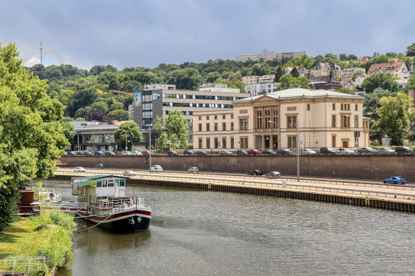 https://www.ccifrance-allemagne.fr/wp-content/uploads/2021/02/fleuve_saar_bundesrat.jpg