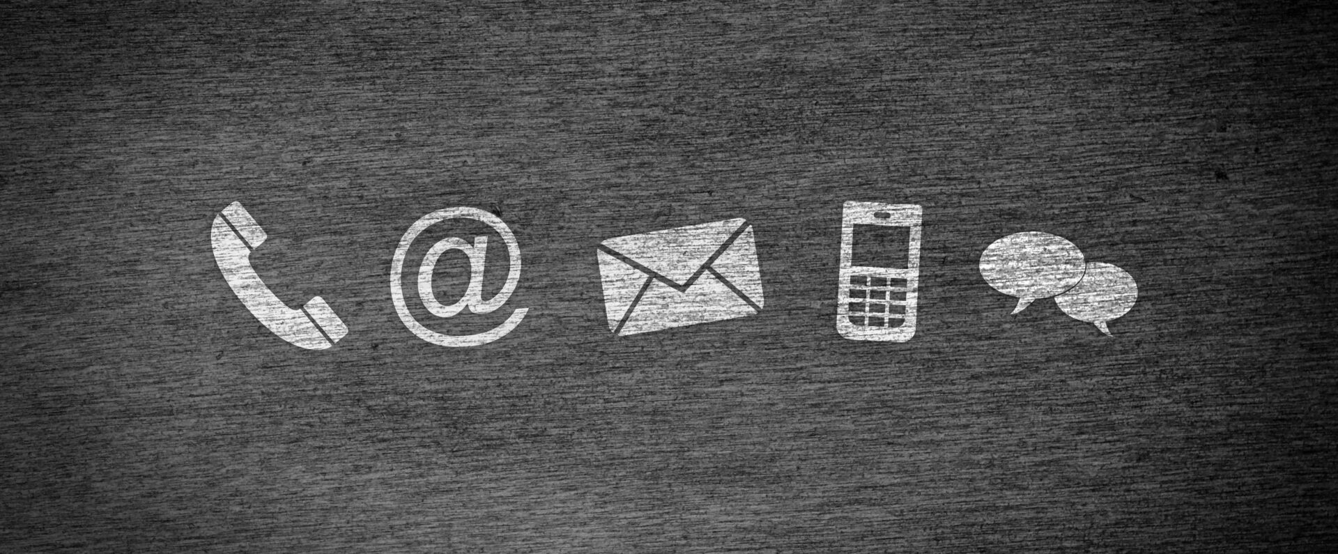 Telefon, E-Mail, Post, Handy und Chat-Symbol